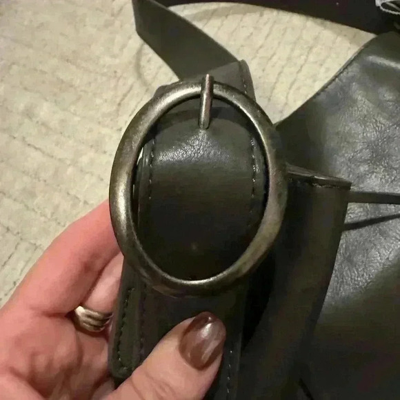 Joy susan 2 in 1 purse.  Dark gray color. - Picture 4 of 15